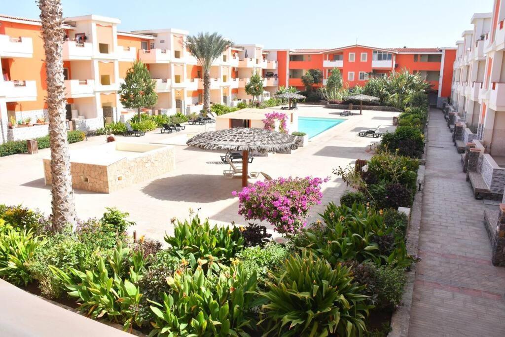 Апартаменты Kyaala Djadsal Moradias Pool&Sea Санта-Мария Экстерьер фото